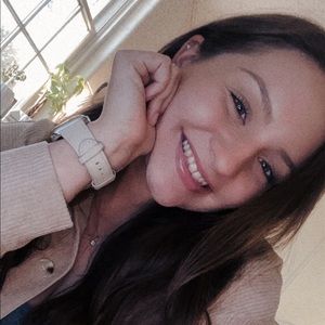 Meet your Posher, Catherine